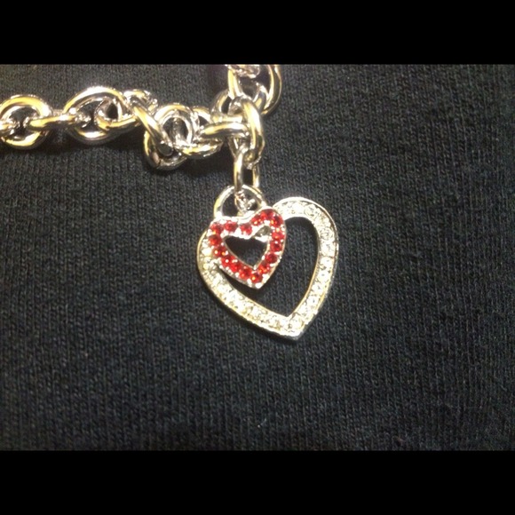 💢 SOLD 💢 *** bundled *** Bracelet crystal hearts
