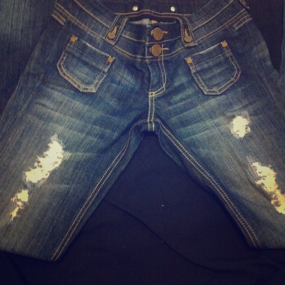 !!SOLD!! Very cute jeans from Nordstrom! - Picture 1 of 3