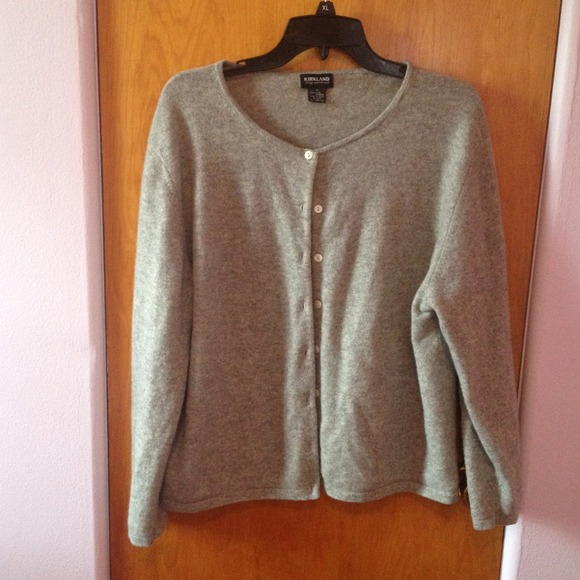 SOLD Kirkland 2-Ply Cashmere Sweater XL