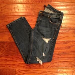 Low Rise, Slim Fit, Slouch, Straight-Leg Jeans