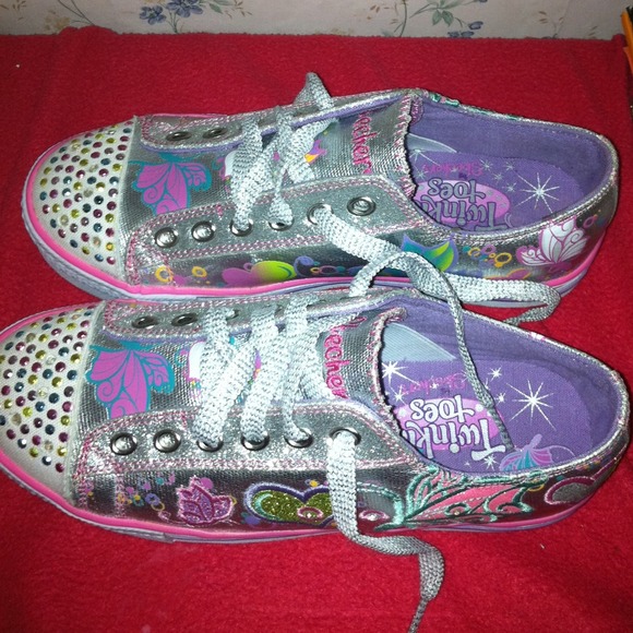 Sketchers girls shoes