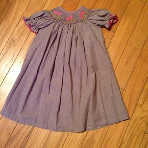Size 2T. Smock dress