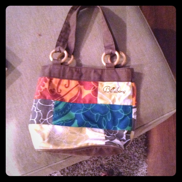 Billabong floral printed purse !