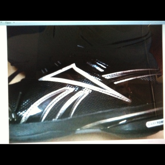 Reebok easy tone