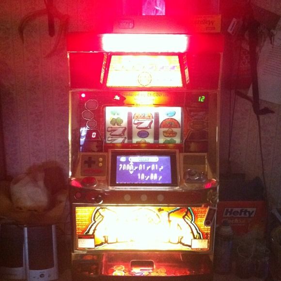 slot machine, steel tokens $409.00