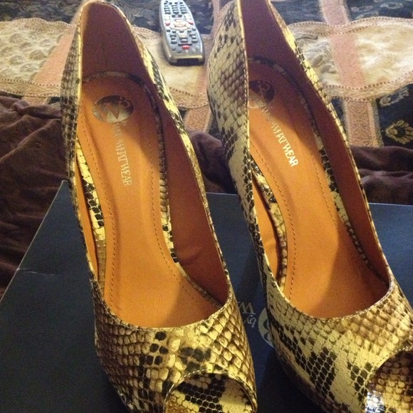 Sz.9 Snake print pumps