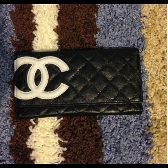 Bundle for @queenmoney