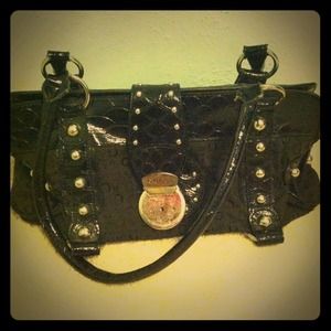 ✨Guess purse✨