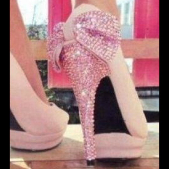 Custom designed heels - Picture 2 of 2