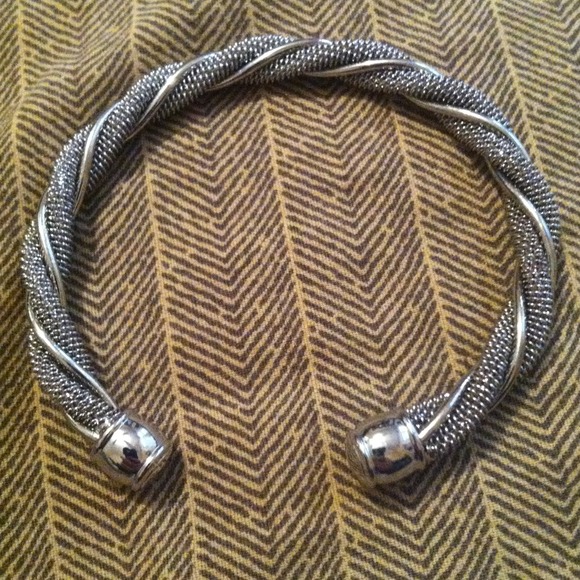 Bangle like bracelet