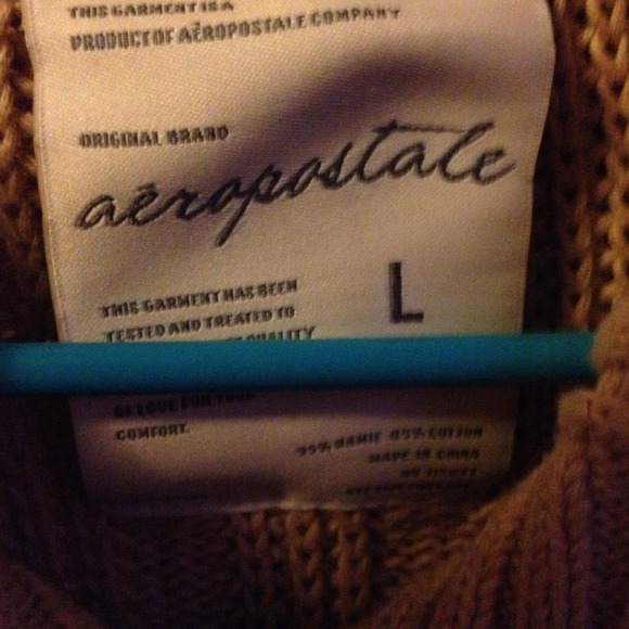 Button up sweater - Picture 2 of 2