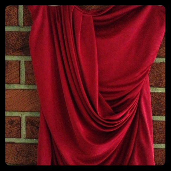 📍SOLD 📍Express strapless top ~xLg to Ttumlinson
