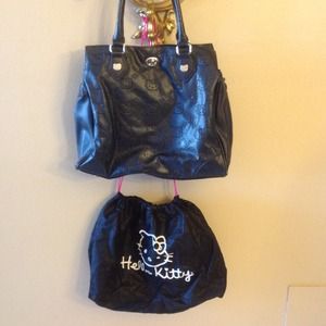 Hello kitty purse &BM wallet bundle