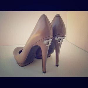 ⭕⭕⭕⭕Sold!!⭕⭕⭕⭕⭕