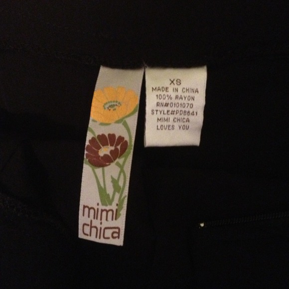 Black dress shorts - Picture 2 of 2