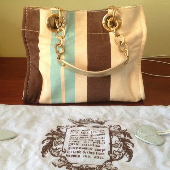 Juicy Couture Handbags - 🚫Reserve🚫👜REDUCED👜Juicy couture canvas tote