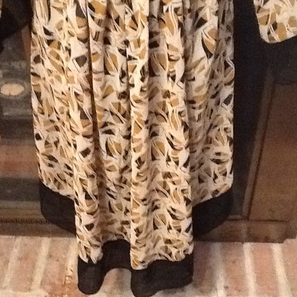 SOLD Essentials by Milano Kimono styled dress - Picture 3 of 4