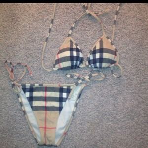 Burberry bikini