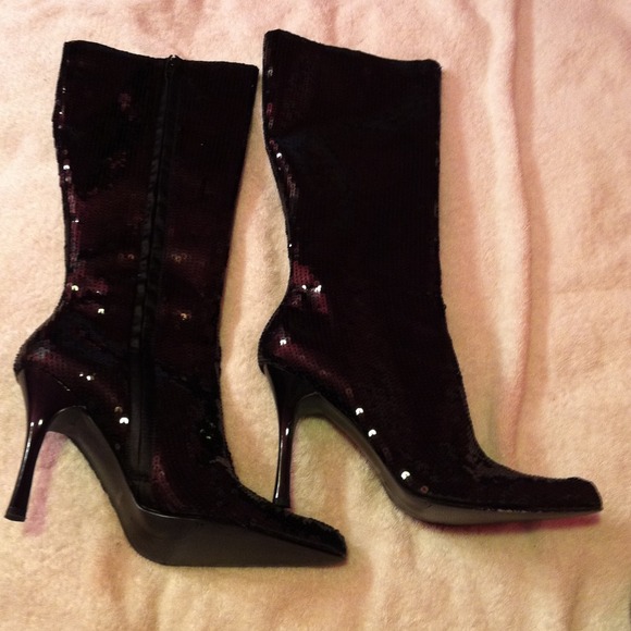 Sexy girl boots. 👢(Never worn) bought on impulse.