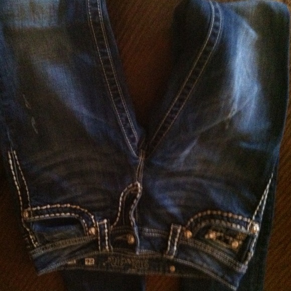 Size 26 miss me jeans