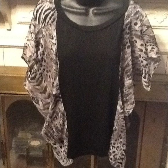  SOLD  Chiffon and cotton blouse 2x