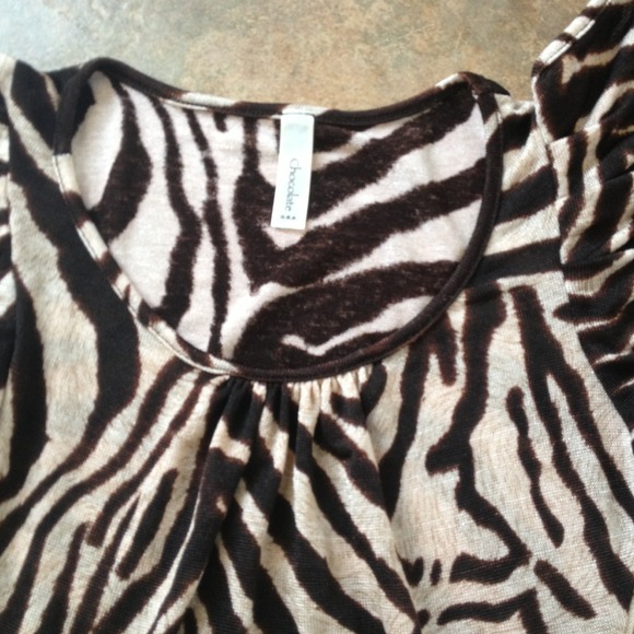 💚TRADED with @deeannatodd💚Animal print top - Picture 3 of 4