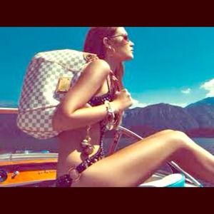 SOLD 🌟Louis Vuitton Galleria GM Authentic