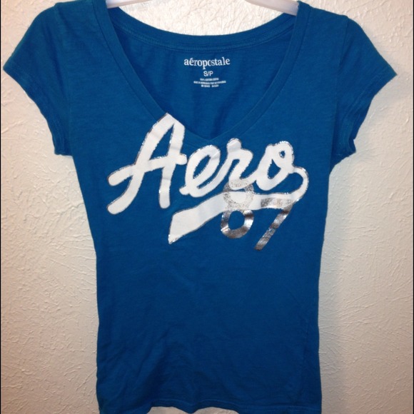 Aero V-Neck
