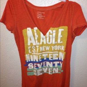 American Eagle v-neck
