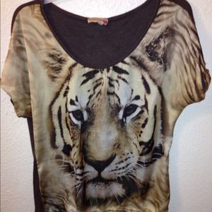 -TRADED- Tiger Face flowy top