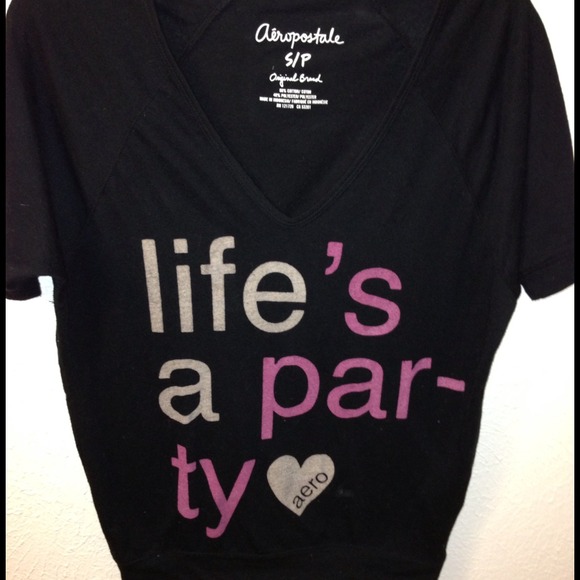 Aero graphic tee