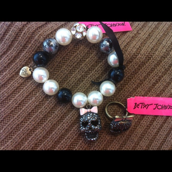 Betsey Johnson set