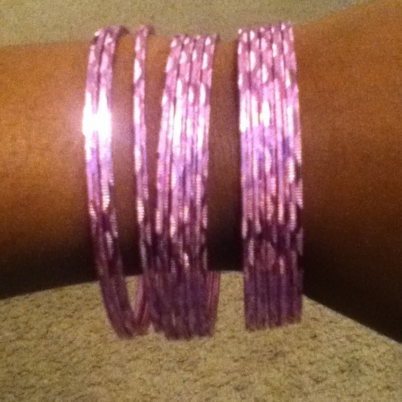 Pink bangles - Picture 2 of 2