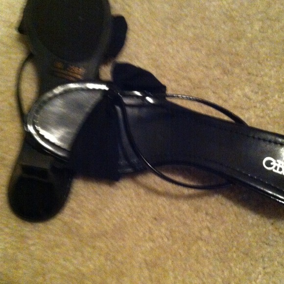 cato Shoes - Black low heels* RESERVED*