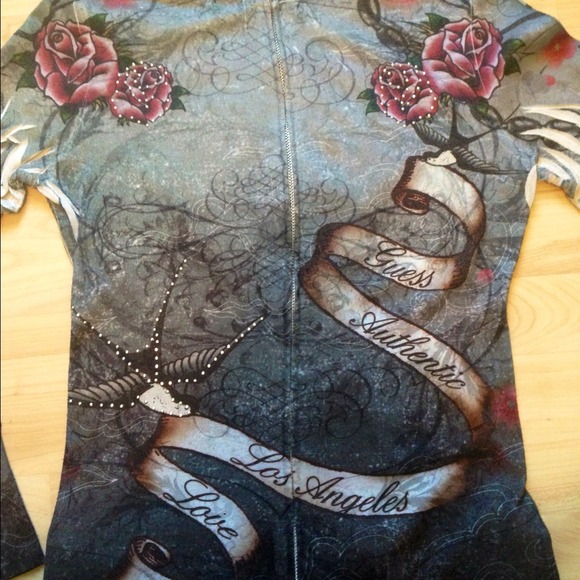 Guess Zip Up - Picture 2 of 4