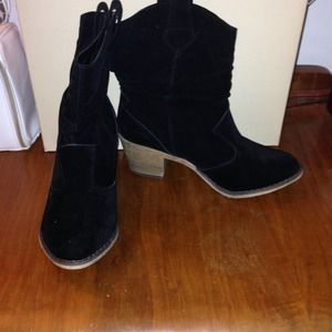 💕Black Boots!💕 Never worn!!🎀