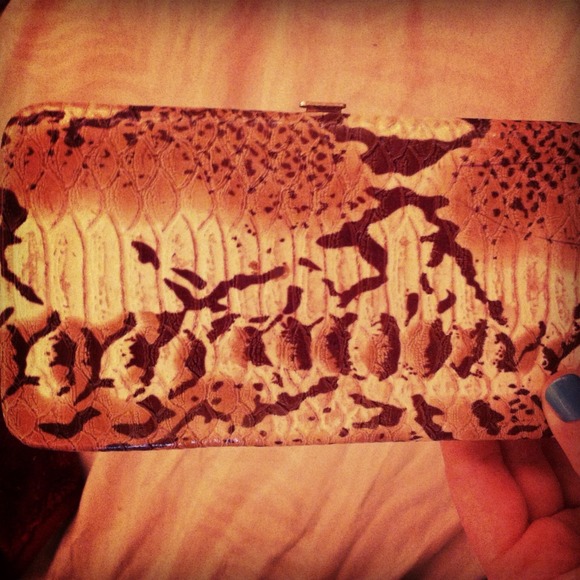Very Cute Brown/Tan Faux Snake Skin Wallet!!