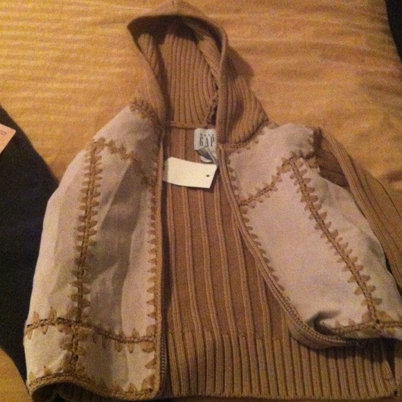 🎀Outfit form gap🎀 Sold - Picture 3 of 3