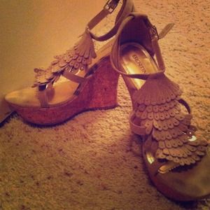 Bertinni cork wedges size 8 1/2