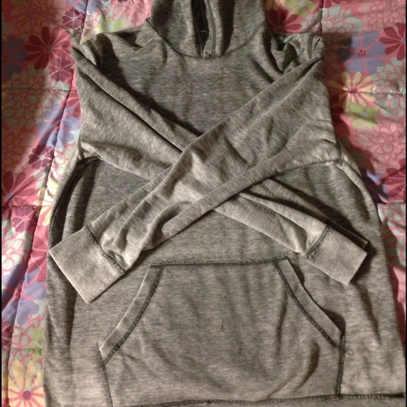 Grey sweatshirt from American eagle