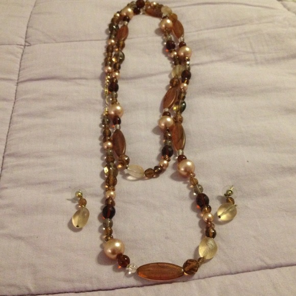 Long brown tones beaded necklace and earrings