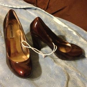 Wine/Burgundy Steve Madden Heels, Size: 7.5