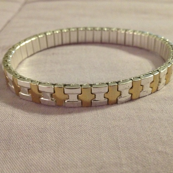 Elastic gold and silvertone bracelet