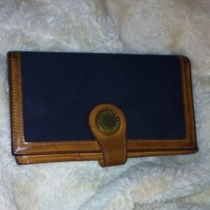 Dooney and Bourke Checkbook Wallet