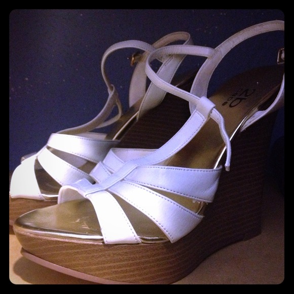 Wedges - Picture 1 of 1