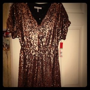 French connection dress reserve for @thanhie