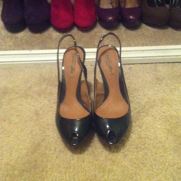 Beautiful green high heels