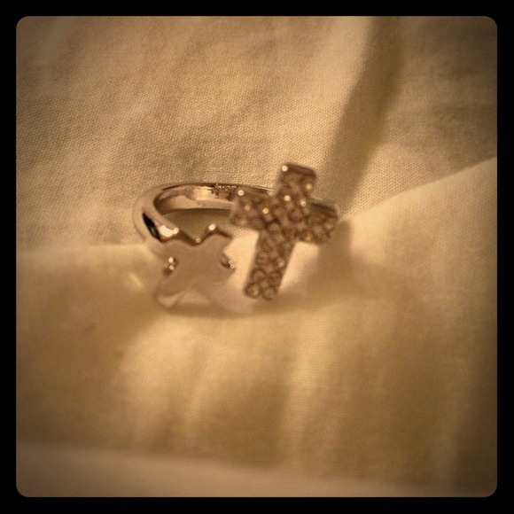 Cross ring