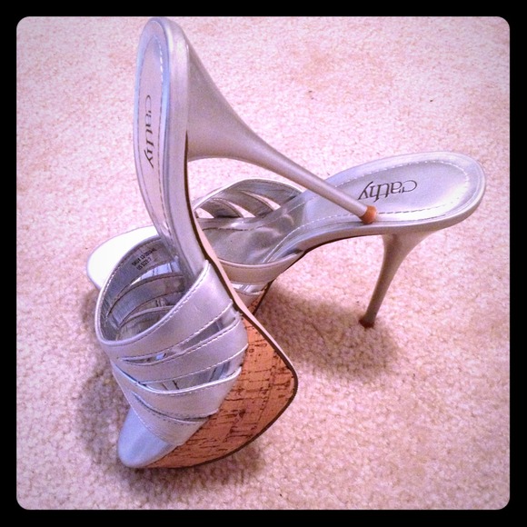 For @beetoy Silver stiletto cork shoe