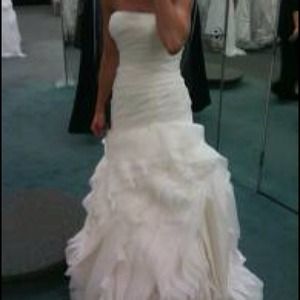 Brand new wedding dress